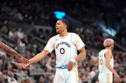 pg中国登录入口-魔术不敌老鹰，扬尼斯缺阵令球队崩溃