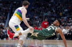 PG电子试玩-雄鹿B队碾压鹈鹕，拉塞尔高光表现