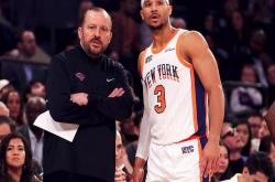 pg电子官方-爵士客场险胜尼克斯，米切尔全场砍下25+继续高歌猛进