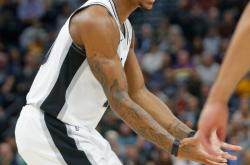 pg中国登录入口-雄狐胜马刺，继续领跑战绩。