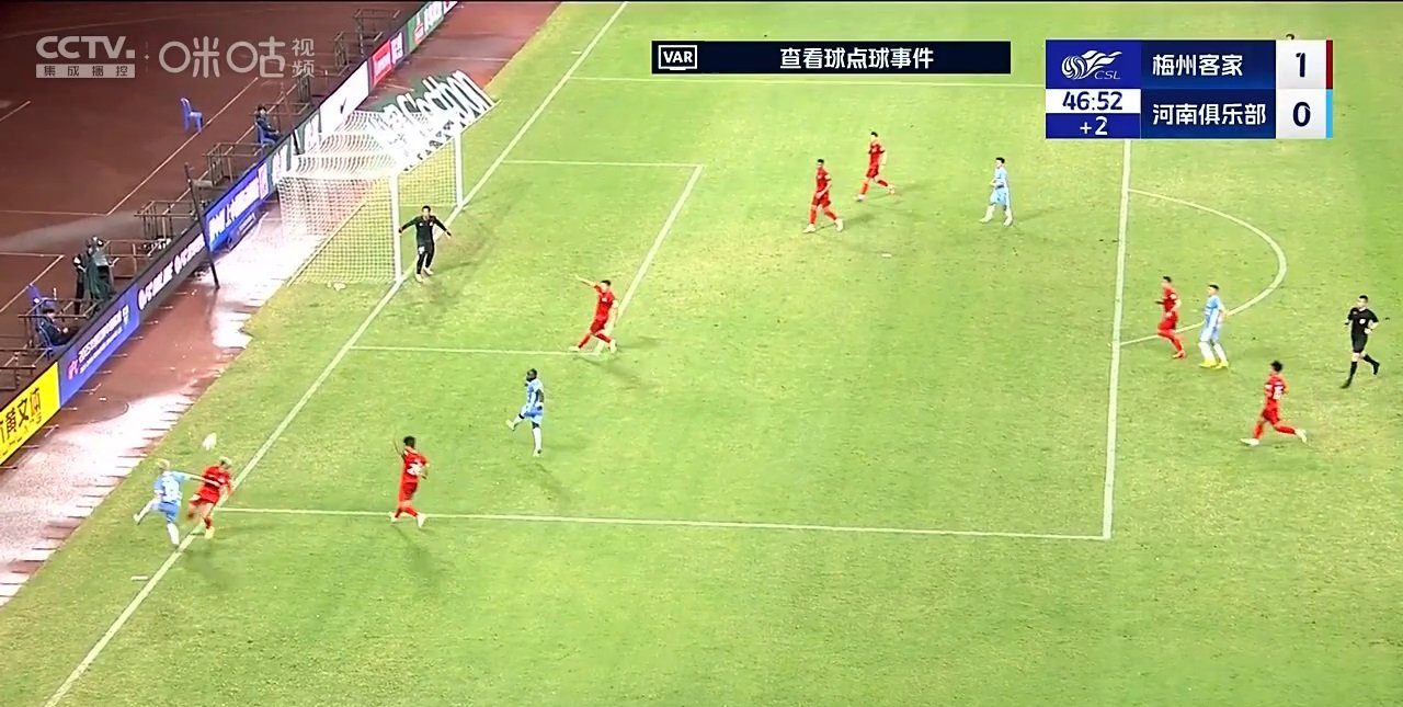 接连遭遇横扫，球队士气受挫的简单介绍