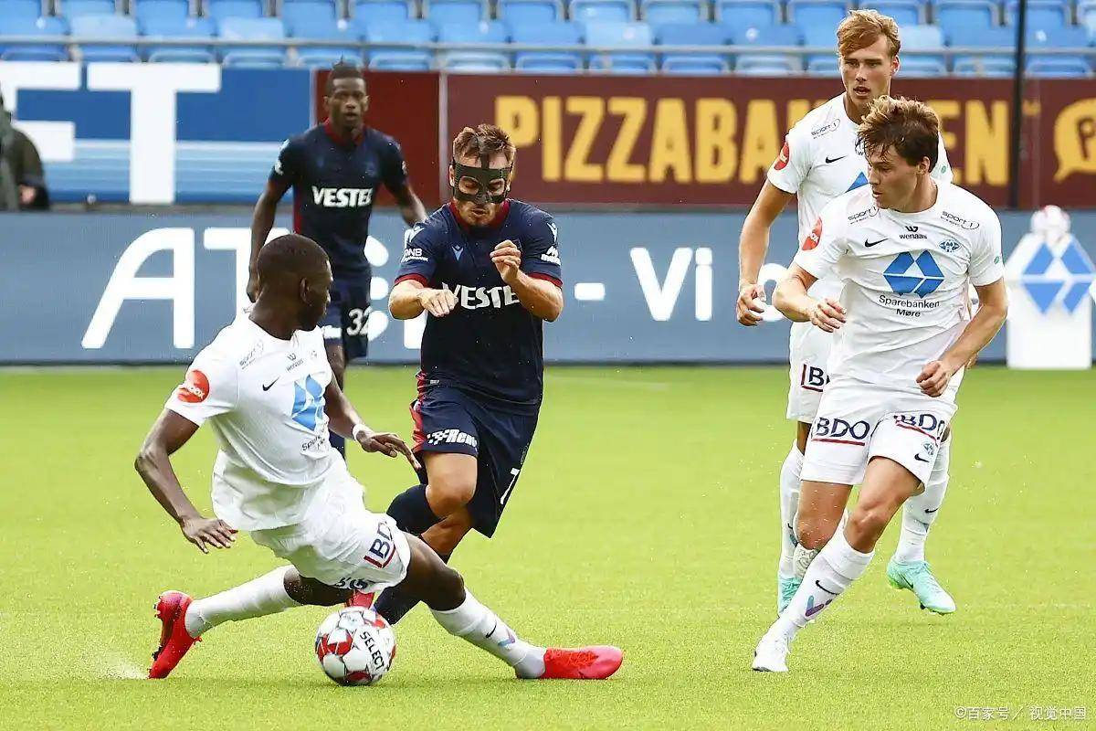 关于鲁能主场战平权健,近期状态回暖的信息 关于鲁能主场战平权健,近期状态回暖的信息