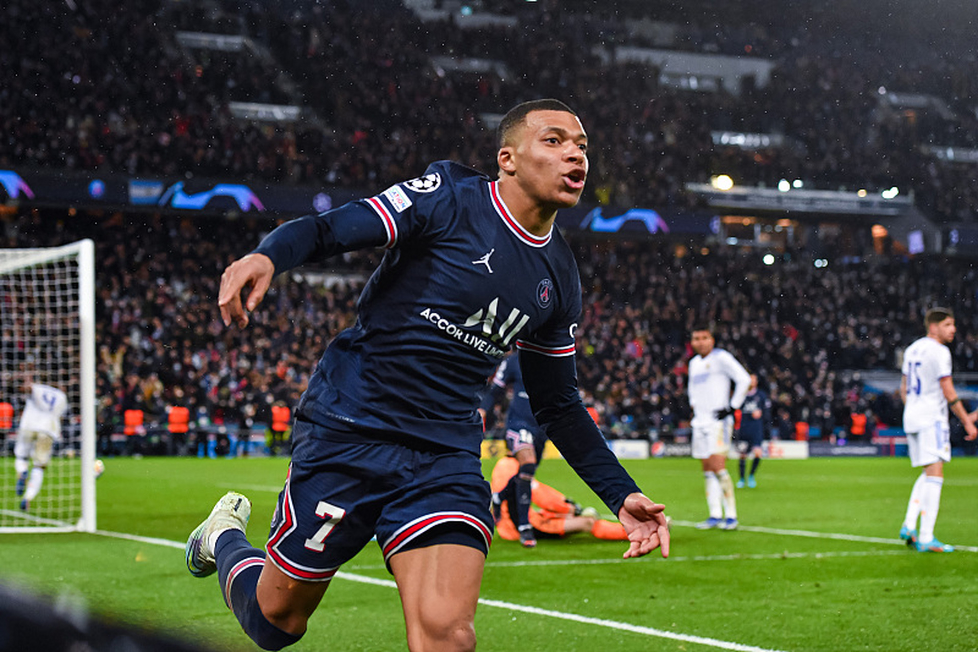 里尔主场挑战南特,展开激战的简单介绍 里尔主场挑战南特,展开激战的简单介绍