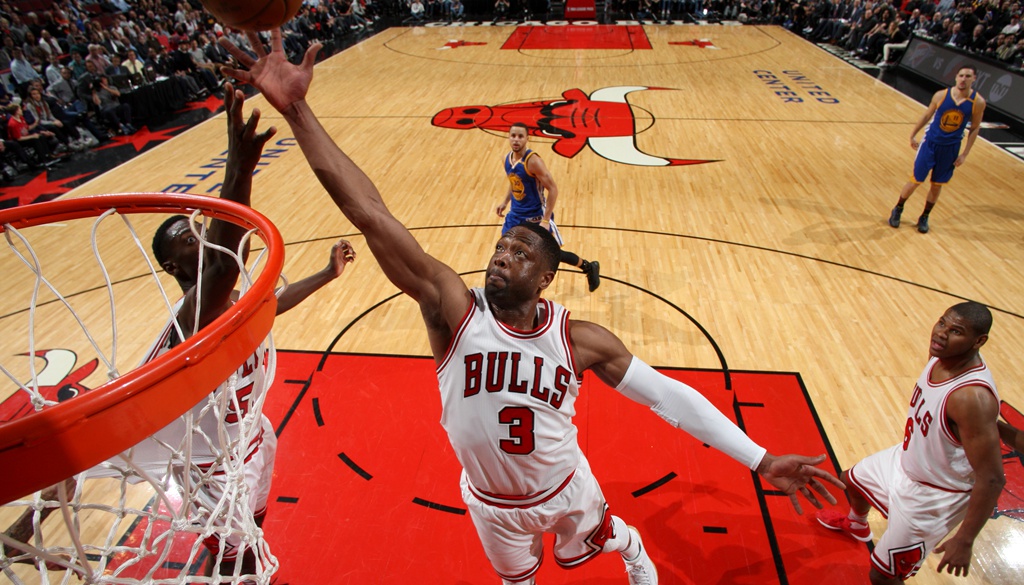 老鹰不敌开拓者，止步两连胜