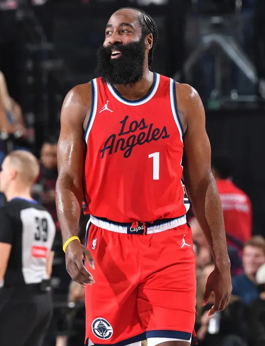 猛龙胜独行侠,哈登三分球 猛龙胜独行侠,哈登三分球