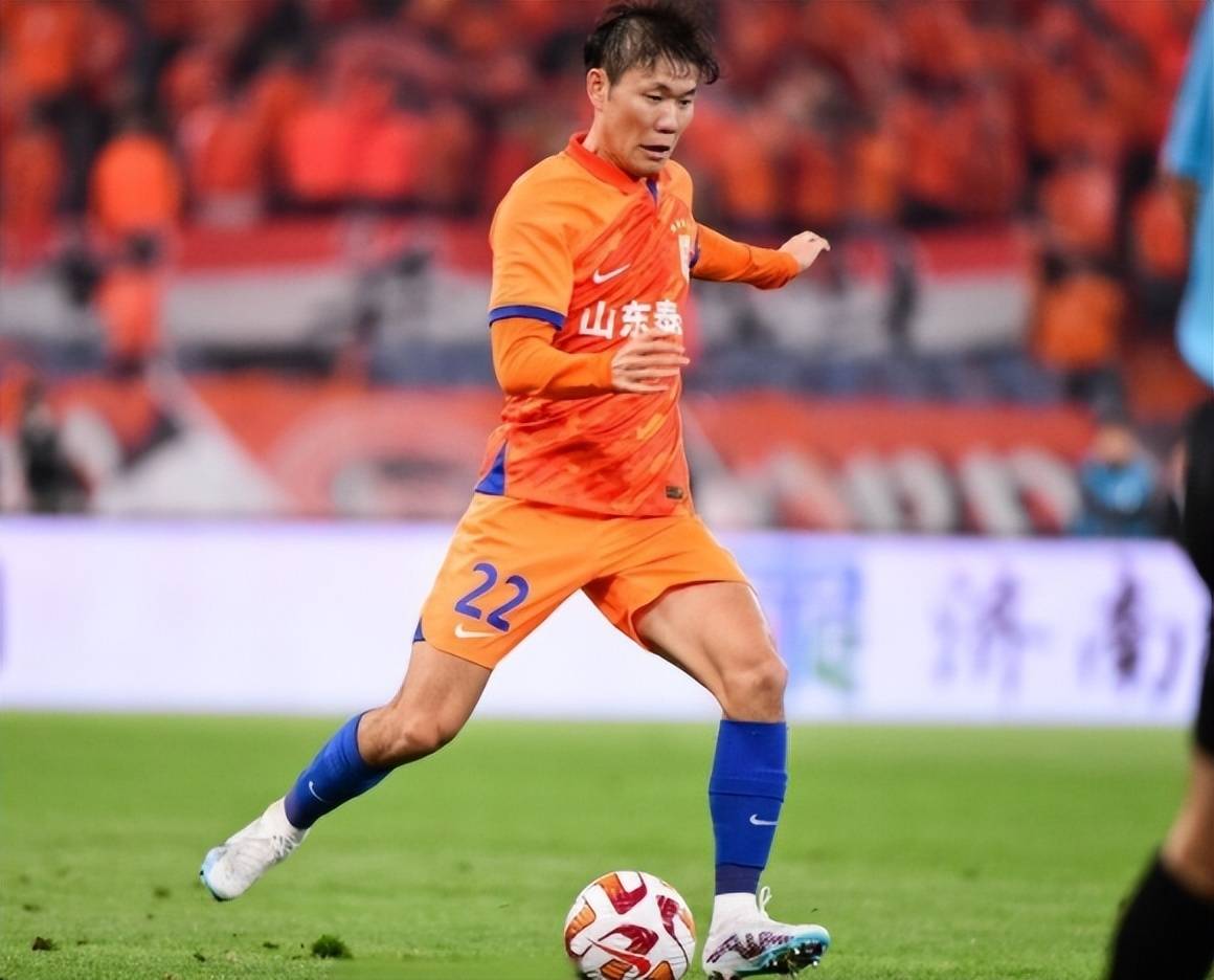 山东鲁能惊险战平墨尔本胜利，亚冠小组赛出线悬念待定