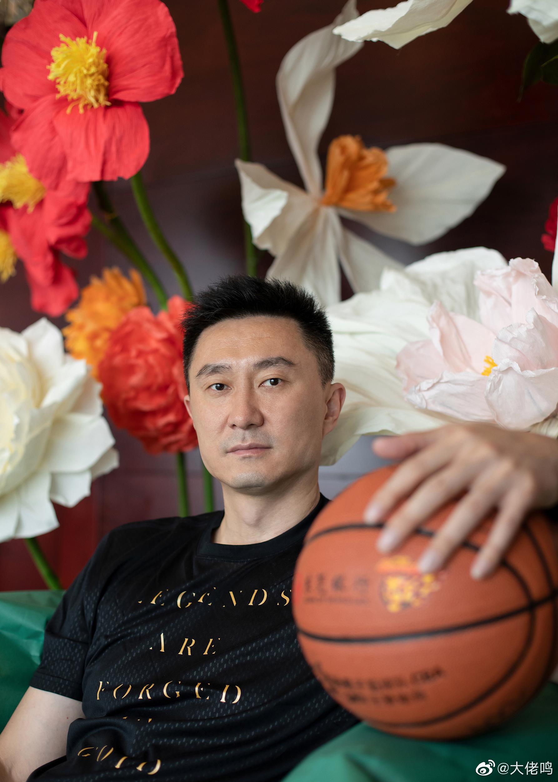 包含广东宏远主帅杜锋:球队状态更好,奥尼尔是核心之一的词条 包含广东宏远主帅杜锋:球队状态更好,奥尼尔是核心之一的词条