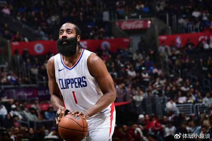 火箭惨遭逆转，哈登神经失常