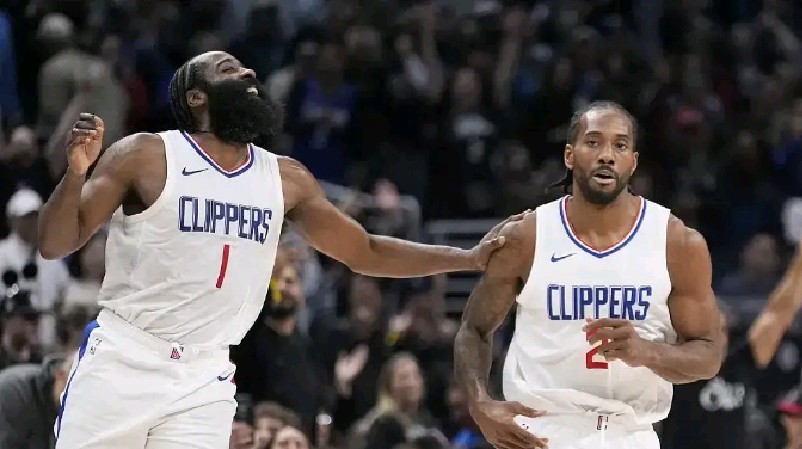 快船击败篮网,结束连胜 快船击败篮网,结束连胜